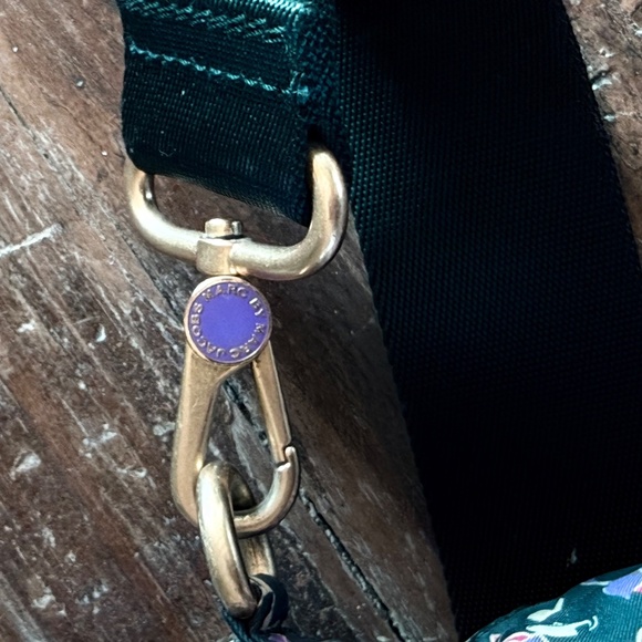 MARC JACOBS LAPTOP MESSENGER BAG CUTE AND UNIQUE - Picture 12 of 14